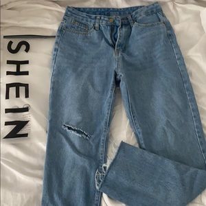 BRAND NEW mom jeans